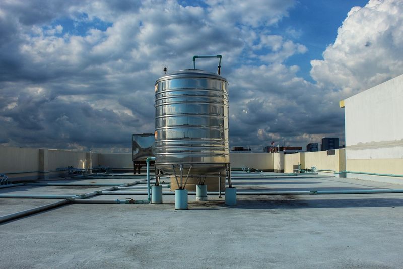 How Much Does Water Tank Painting Cost? 2025 Complete Guide